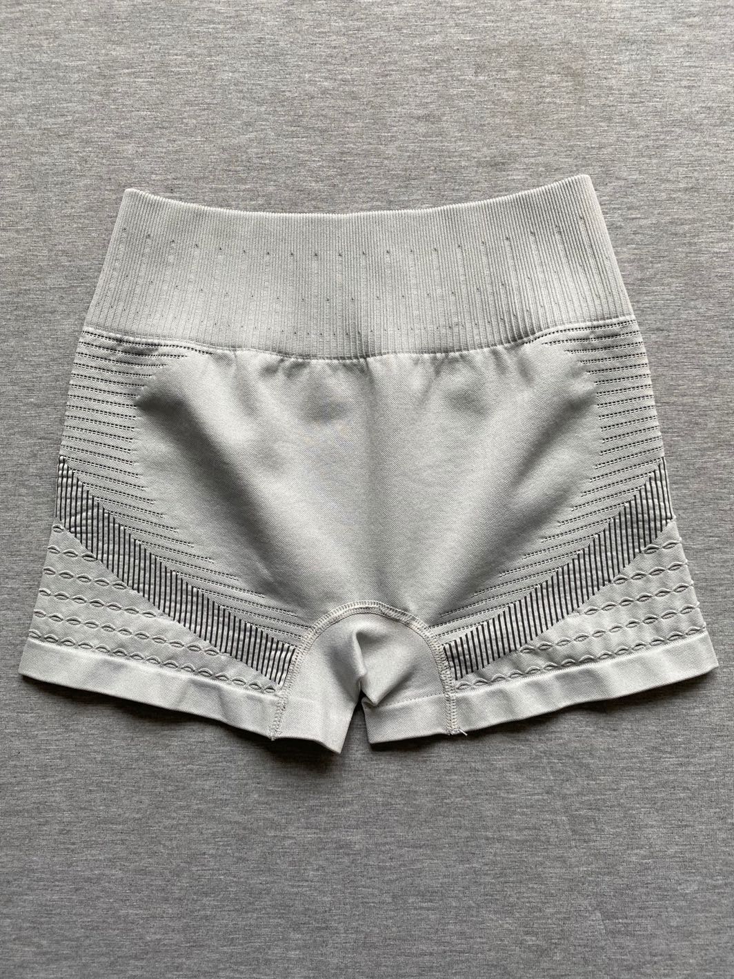 Seamless Opus Shorts Starlethics