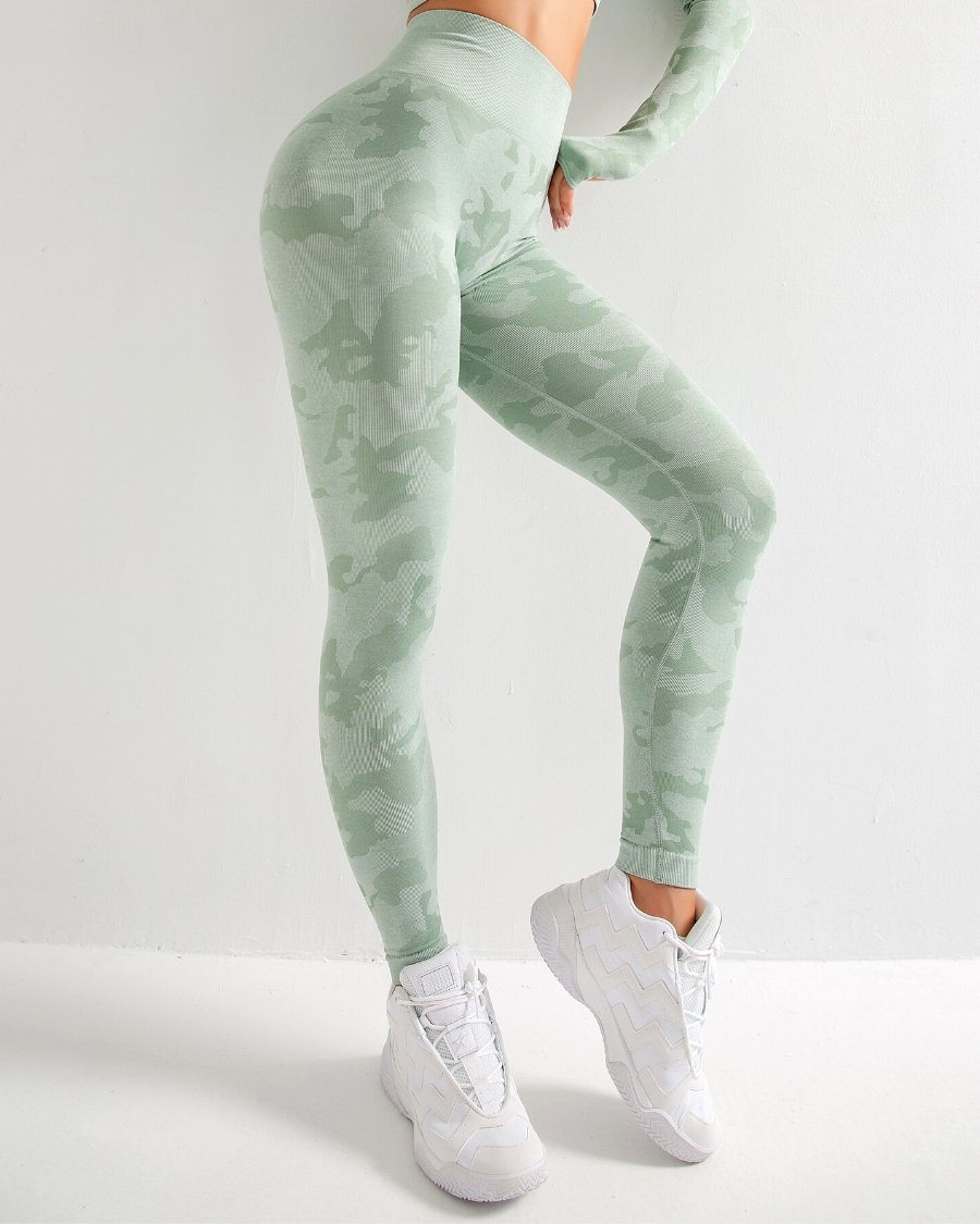 Seamless Camo Leggings Starlethics