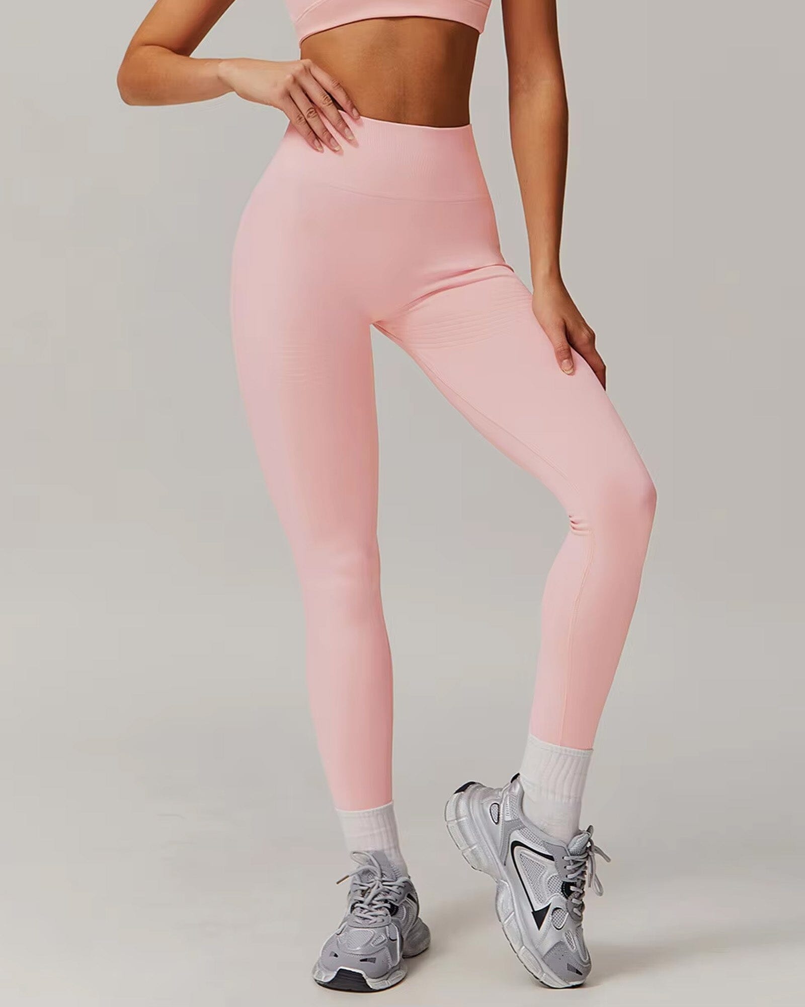 Engraved Seamless Gym Leggings Leggings Starlethics Peach Powder S