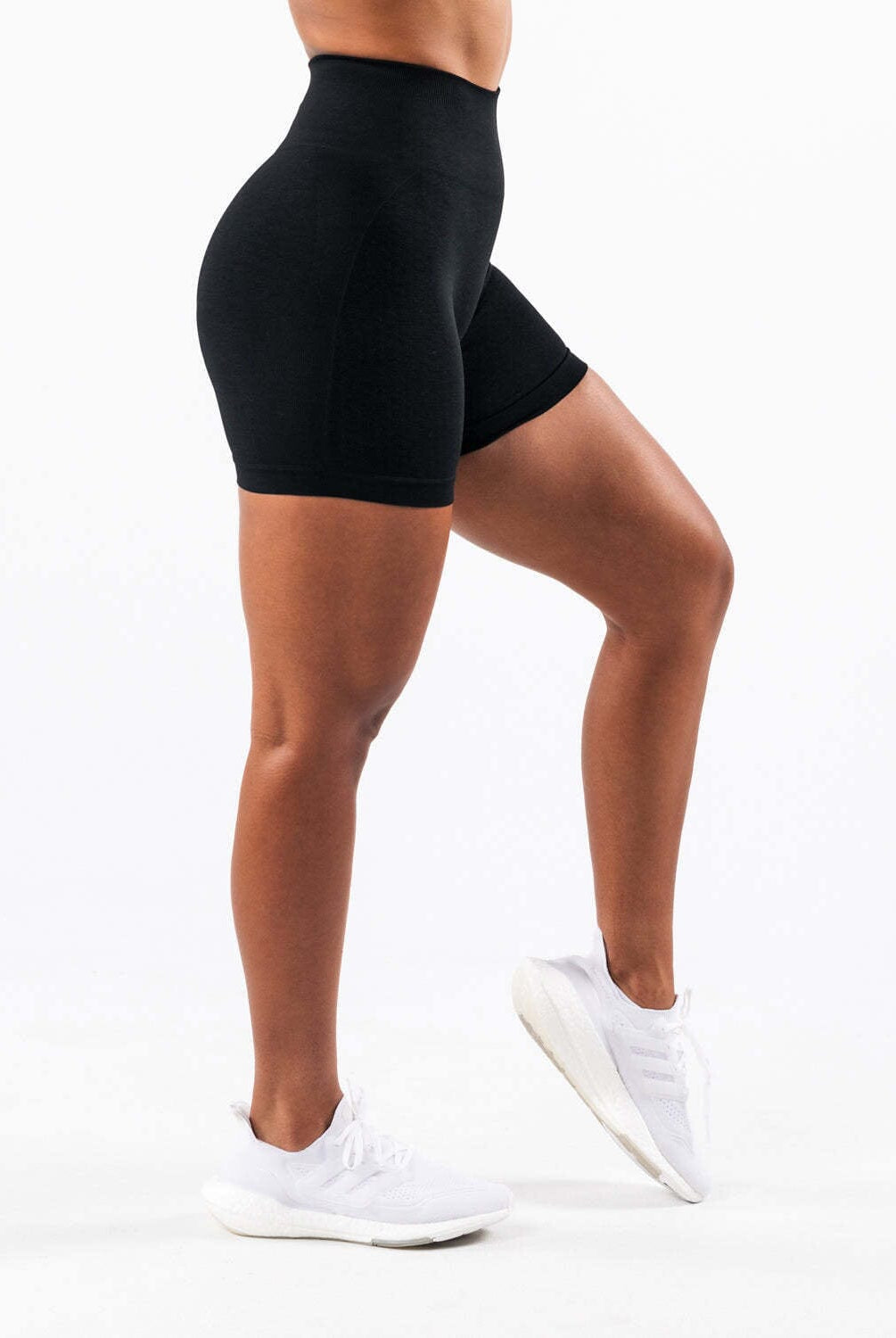 Upbeat Seamless Jacquard Shorts Starlethics