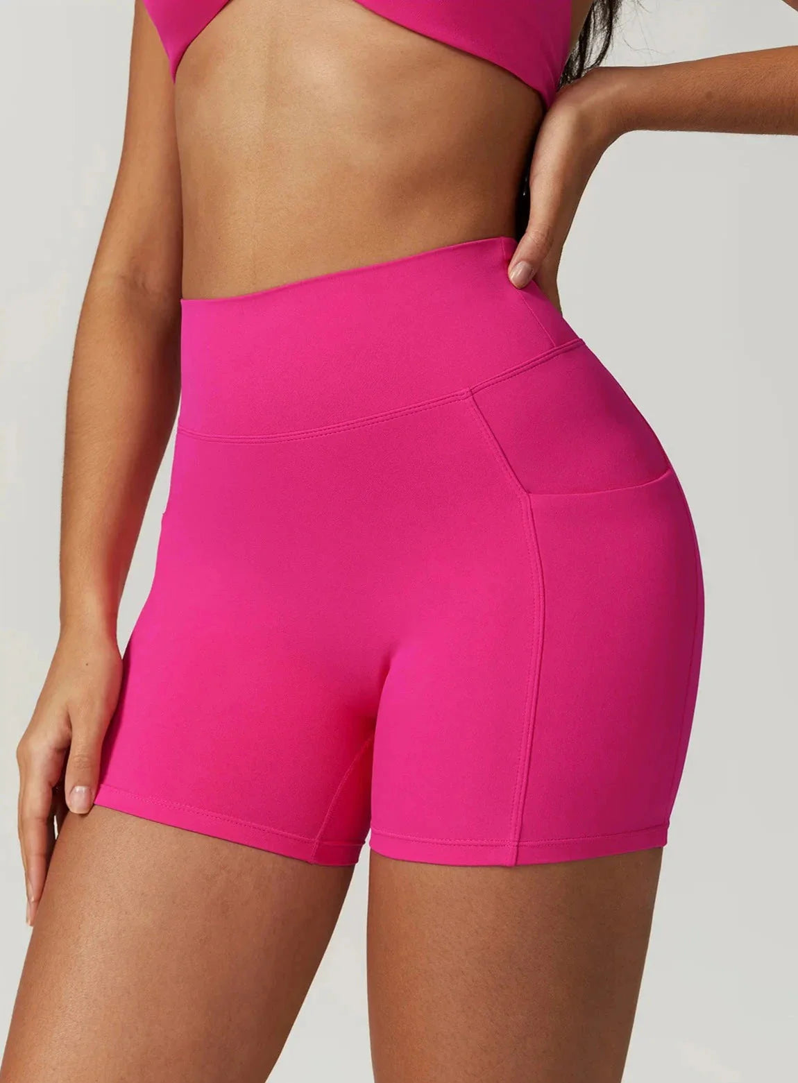 Heavenly Pocket Scrunch Shorts Starlethics