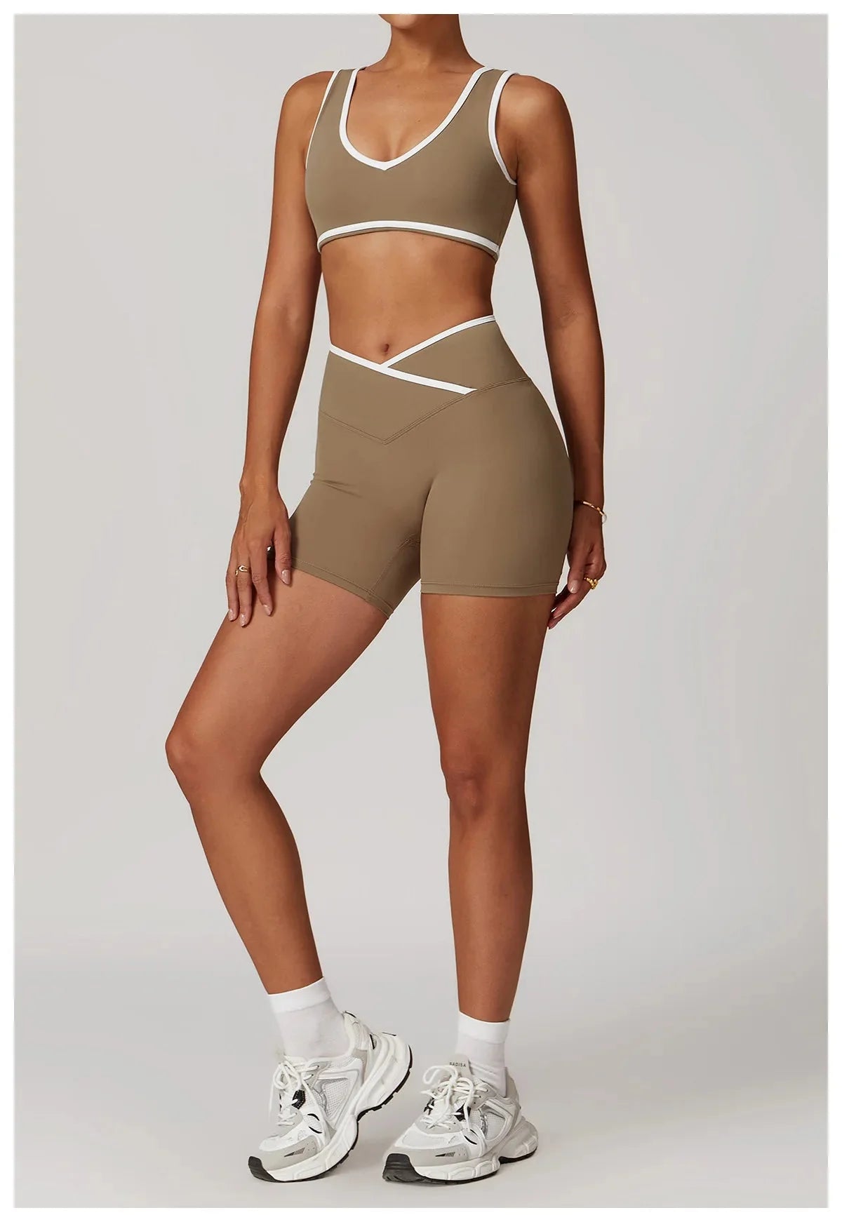 Myriad Step Up Gym Set - Shorts + Bra Starlethics