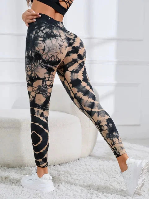 Playful Seamless Leopard Print Leggings Starlethics