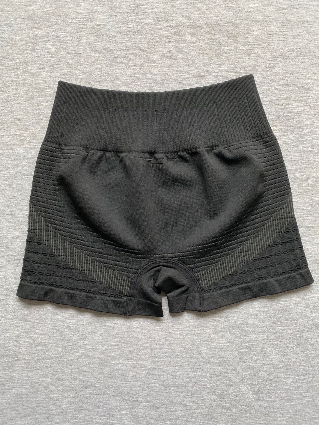 Seamless Opus Shorts Starlethics