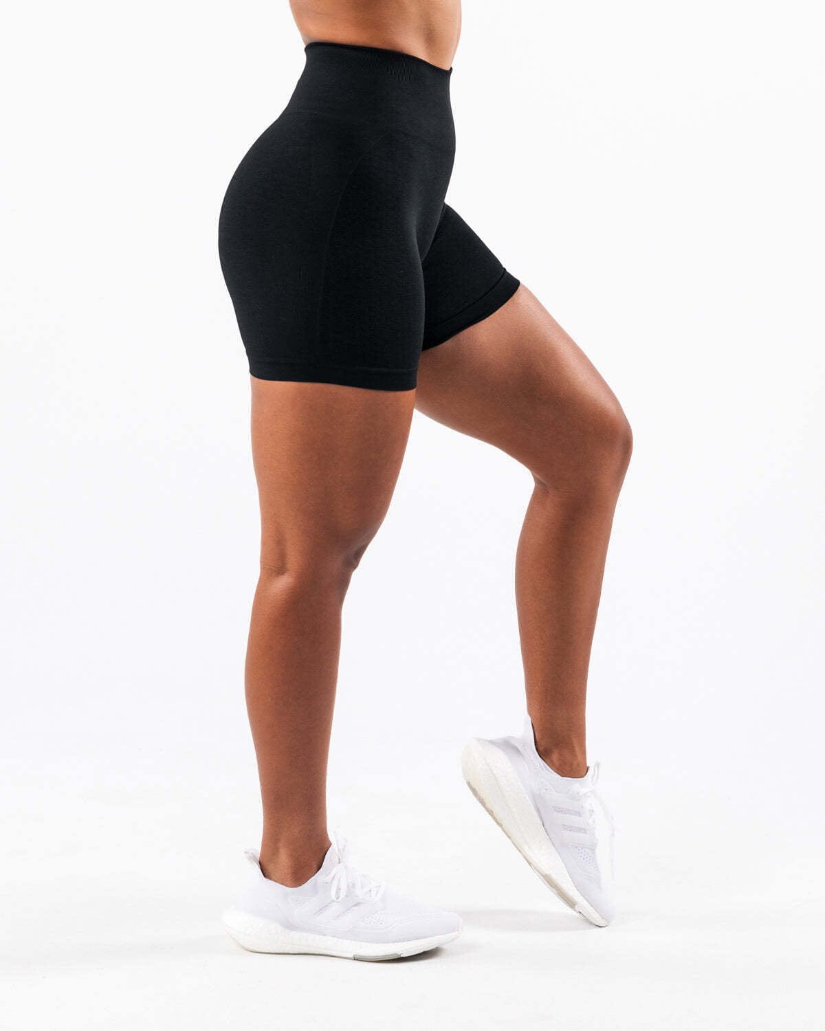 Upbeat Seamless Jacquard Shorts Starlethics