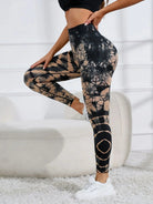 Playful Seamless Leopard Print Leggings Starlethics