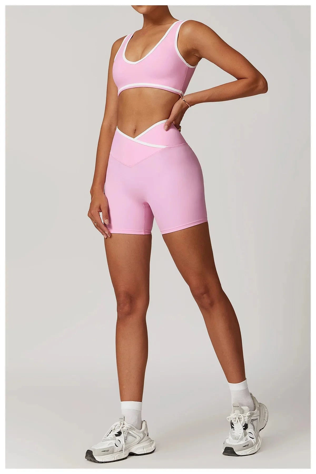 Myriad Step Up Gym Set - Shorts + Bra Starlethics