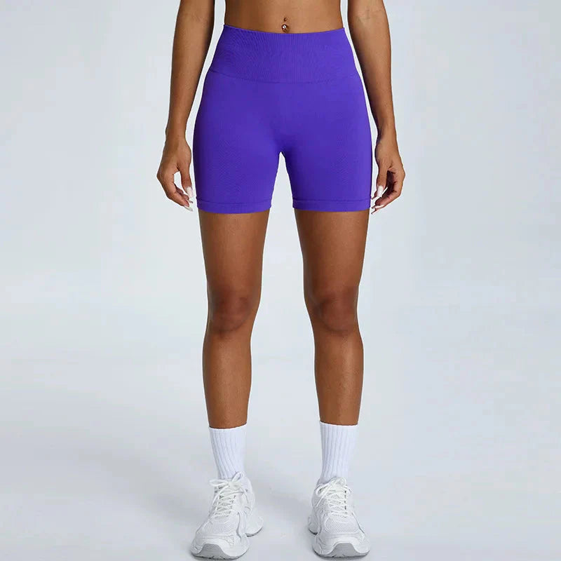 Captain Seamless Yoga Shorts Starlethics