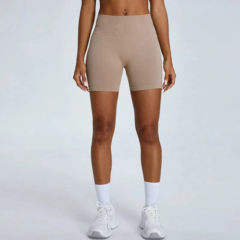 Captain Seamless Yoga Shorts Starlethics