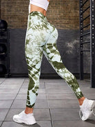 Playful Seamless Leopard Print Leggings Starlethics
