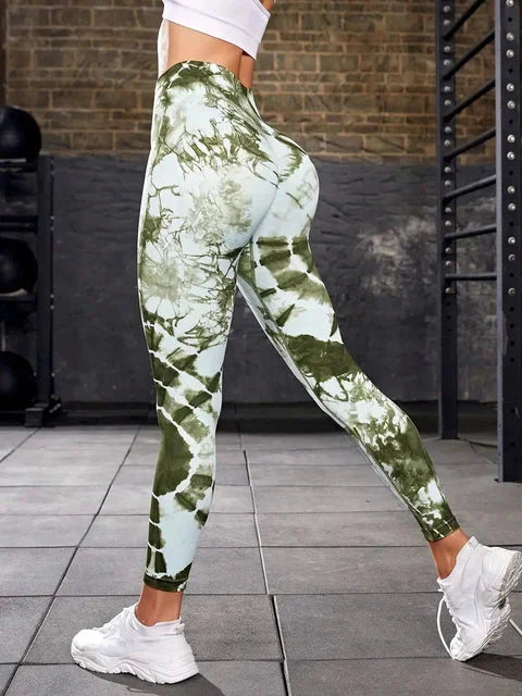 Playful Seamless Leopard Print Leggings Starlethics